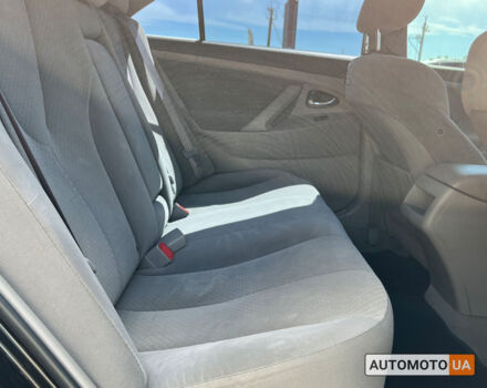 Черный Тойота Камри, объемом двигателя 2.4 л и пробегом 226 тыс. км за 8200 $, фото 21 на Automoto.ua