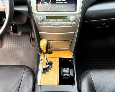 Черный Тойота Камри, объемом двигателя 3.5 л и пробегом 187 тыс. км за 9999 $, фото 7 на Automoto.ua