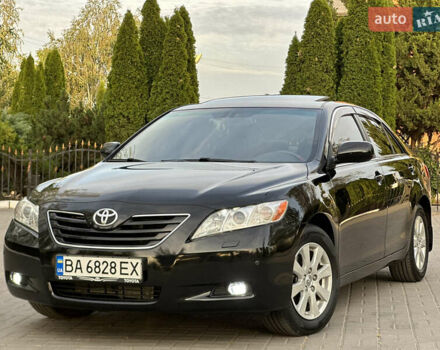 Черный Тойота Камри, объемом двигателя 3.46 л и пробегом 187 тыс. км за 11300 $, фото 3 на Automoto.ua