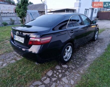 Чорний Тойота Камрі, об'ємом двигуна 2.36 л та пробігом 299 тис. км за 8888 $, фото 2 на Automoto.ua