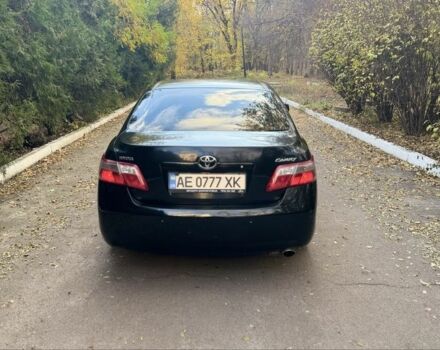 Чорний Тойота Камрі, об'ємом двигуна 2.4 л та пробігом 350 тис. км за 6399 $, фото 5 на Automoto.ua