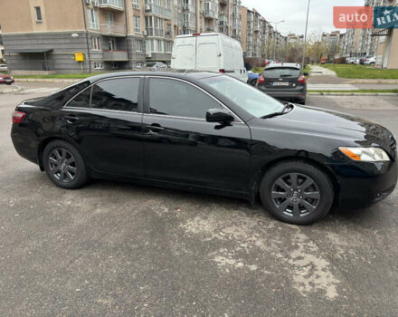 Черный Тойота Камри, объемом двигателя 3.5 л и пробегом 255 тыс. км за 9900 $, фото 5 на Automoto.ua