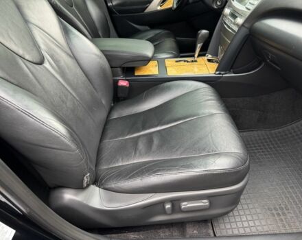 Чорний Тойота Камрі, об'ємом двигуна 2.4 л та пробігом 192 тис. км за 10500 $, фото 7 на Automoto.ua