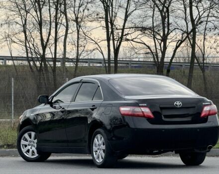 Чорний Тойота Камрі, об'ємом двигуна 2.4 л та пробігом 192 тис. км за 10500 $, фото 2 на Automoto.ua