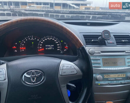 Черный Тойота Камри, объемом двигателя 3.5 л и пробегом 252 тыс. км за 10200 $, фото 37 на Automoto.ua