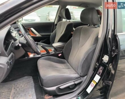 Черный Тойота Камри, объемом двигателя 2.4 л и пробегом 304 тыс. км за 6990 $, фото 8 на Automoto.ua