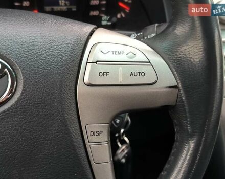 Черный Тойота Камри, объемом двигателя 2.4 л и пробегом 304 тыс. км за 6990 $, фото 20 на Automoto.ua