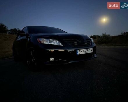 Черный Тойота Камри, объемом двигателя 3.5 л и пробегом 291 тыс. км за 10500 $, фото 11 на Automoto.ua