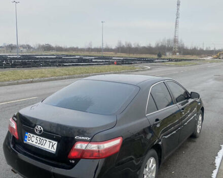 Черный Тойота Камри, объемом двигателя 3.5 л и пробегом 252 тыс. км за 10200 $, фото 6 на Automoto.ua