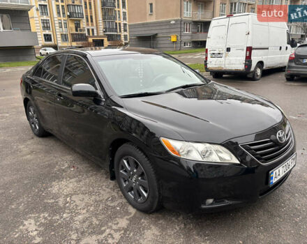 Черный Тойота Камри, объемом двигателя 3.5 л и пробегом 255 тыс. км за 9900 $, фото 7 на Automoto.ua