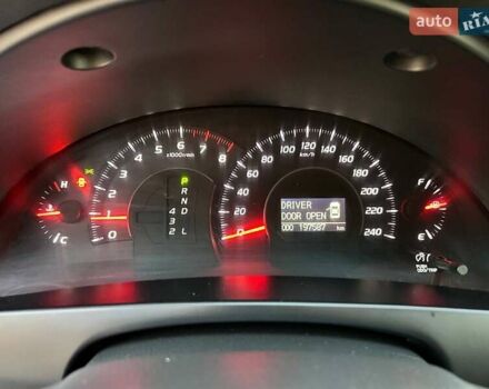 Черный Тойота Камри, объемом двигателя 2.4 л и пробегом 197 тыс. км за 8100 $, фото 20 на Automoto.ua