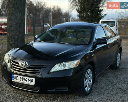Чорний Тойота Камрі, об'ємом двигуна 2.4 л та пробігом 297 тис. км за 7999 $, фото 6 на Automoto.ua