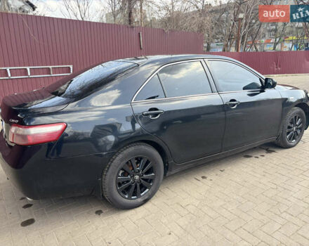 Черный Тойота Камри, объемом двигателя 2.36 л и пробегом 320 тыс. км за 7000 $, фото 2 на Automoto.ua
