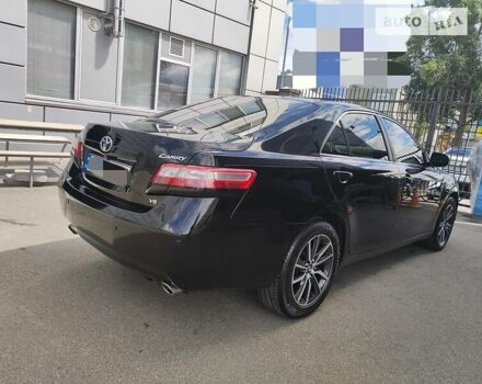 Черный Тойота Камри, объемом двигателя 3.5 л и пробегом 208 тыс. км за 10300 $, фото 3 на Automoto.ua