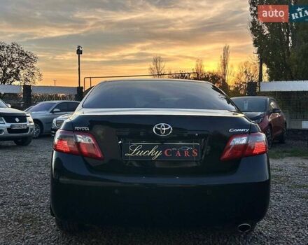 Черный Тойота Камри, объемом двигателя 2.4 л и пробегом 197 тыс. км за 8100 $, фото 5 на Automoto.ua