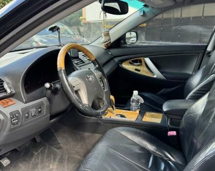 Черный Тойота Камри, объемом двигателя 3.5 л и пробегом 260 тыс. км за 7900 $, фото 5 на Automoto.ua