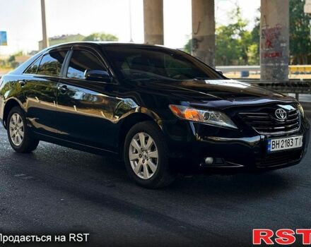 Черный Тойота Камри, объемом двигателя 2.4 л и пробегом 140 тыс. км за 8000 $, фото 2 на Automoto.ua