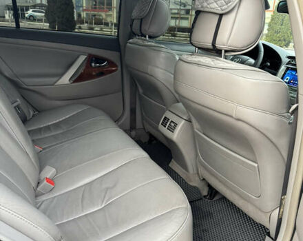 Чорний Тойота Камрі, об'ємом двигуна 3.46 л та пробігом 270 тис. км за 8500 $, фото 20 на Automoto.ua