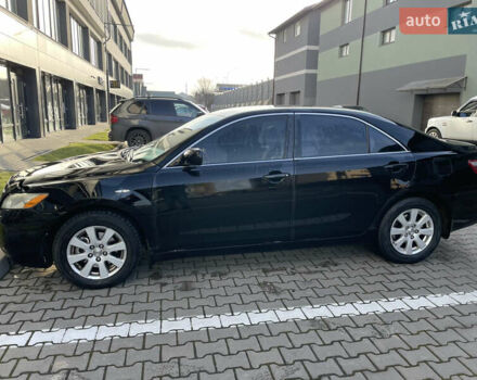 Черный Тойота Камри, объемом двигателя 3.46 л и пробегом 240 тыс. км за 9000 $, фото 9 на Automoto.ua