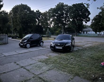 Черный Тойота Камри, объемом двигателя 3.5 л и пробегом 380 тыс. км за 8300 $, фото 1 на Automoto.ua