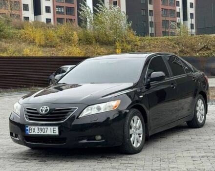 Черный Тойота Камри, объемом двигателя 3.5 л и пробегом 310 тыс. км за 7799 $, фото 1 на Automoto.ua