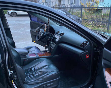 Чорний Тойота Камрі, об'ємом двигуна 3.46 л та пробігом 290 тис. км за 8500 $, фото 10 на Automoto.ua