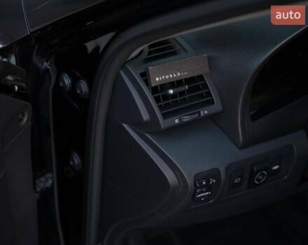 Черный Тойота Камри, объемом двигателя 3.5 л и пробегом 238 тыс. км за 10500 $, фото 33 на Automoto.ua