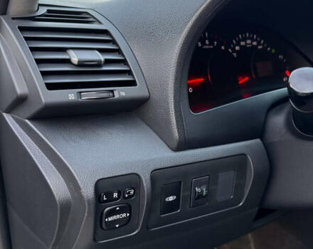 Черный Тойота Камри, объемом двигателя 2.4 л и пробегом 330 тыс. км за 9500 $, фото 23 на Automoto.ua