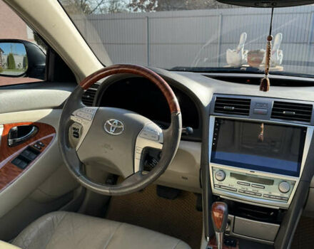 Чорний Тойота Камрі, об'ємом двигуна 3.46 л та пробігом 153 тис. км за 11200 $, фото 12 на Automoto.ua