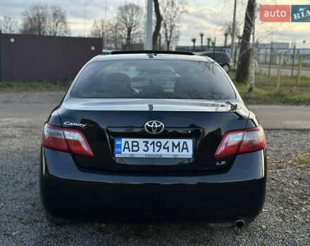 Чорний Тойота Камрі, об'ємом двигуна 2.4 л та пробігом 297 тис. км за 7999 $, фото 13 на Automoto.ua