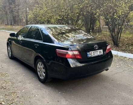 Чорний Тойота Камрі, об'ємом двигуна 2.4 л та пробігом 350 тис. км за 6399 $, фото 6 на Automoto.ua
