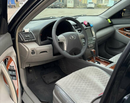 Чорний Тойота Камрі, об'ємом двигуна 3.46 л та пробігом 270 тис. км за 8500 $, фото 9 на Automoto.ua