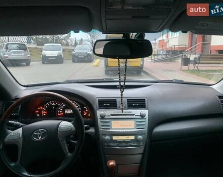 Черный Тойота Камри, объемом двигателя 3.46 л и пробегом 233 тыс. км за 10500 $, фото 20 на Automoto.ua