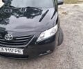 Черный Тойота Камри, объемом двигателя 3.5 л и пробегом 255 тыс. км за 7200 $, фото 1 на Automoto.ua