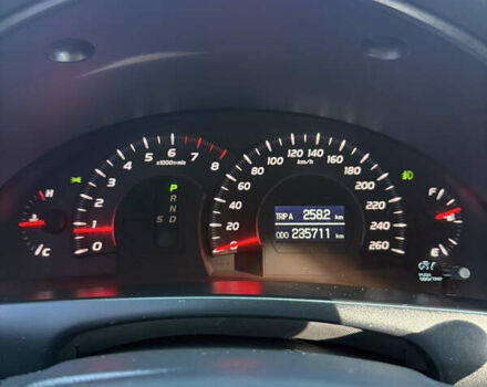 Черный Тойота Камри, объемом двигателя 3.5 л и пробегом 235 тыс. км за 8300 $, фото 16 на Automoto.ua