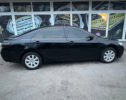 Черный Тойота Камри, объемом двигателя 2.36 л и пробегом 357 тыс. км за 6900 $, фото 3 на Automoto.ua