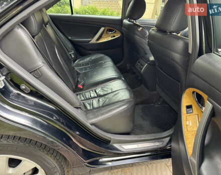 Чорний Тойота Камрі, об'ємом двигуна 3.5 л та пробігом 370 тис. км за 8399 $, фото 7 на Automoto.ua