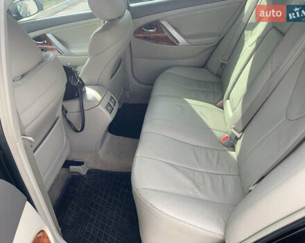 Черный Тойота Камри, объемом двигателя 2.36 л и пробегом 335 тыс. км за 8900 $, фото 2 на Automoto.ua
