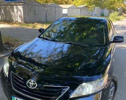 Черный Тойота Камри, объемом двигателя 3.46 л и пробегом 300 тыс. км за 8000 $, фото 2 на Automoto.ua