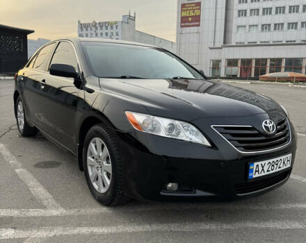 Чорний Тойота Камрі, об'ємом двигуна 3.46 л та пробігом 270 тис. км за 8500 $, фото 1 на Automoto.ua