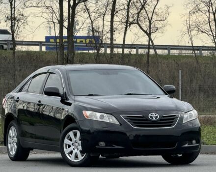 Чорний Тойота Камрі, об'ємом двигуна 2.4 л та пробігом 192 тис. км за 10500 $, фото 1 на Automoto.ua