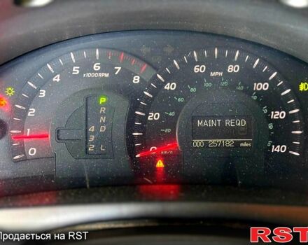 Черный Тойота Камри, объемом двигателя 2.4 л и пробегом 140 тыс. км за 8000 $, фото 8 на Automoto.ua