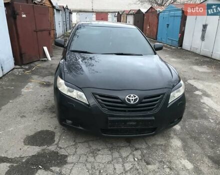 Черный Тойота Камри, объемом двигателя 3.5 л и пробегом 290 тыс. км за 9500 $, фото 5 на Automoto.ua