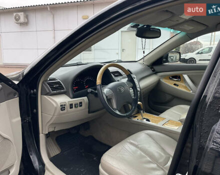 Черный Тойота Камри, объемом двигателя 3.46 л и пробегом 240 тыс. км за 9000 $, фото 14 на Automoto.ua