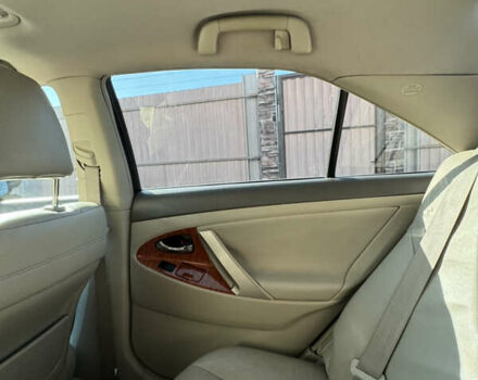 Чорний Тойота Камрі, об'ємом двигуна 3.46 л та пробігом 153 тис. км за 11200 $, фото 9 на Automoto.ua