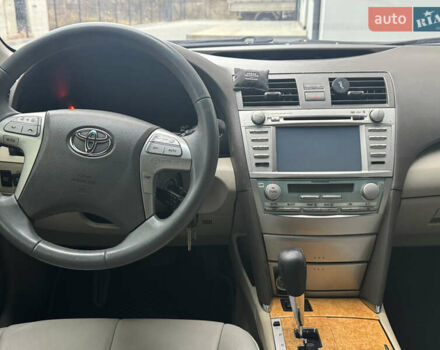 Чорний Тойота Камрі, об'ємом двигуна 2.36 л та пробігом 302 тис. км за 8500 $, фото 10 на Automoto.ua