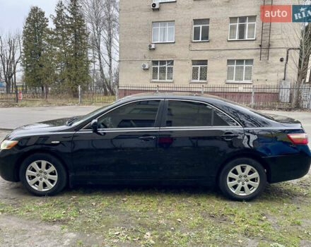 Черный Тойота Камри, объемом двигателя 2.4 л и пробегом 313 тыс. км за 6950 $, фото 4 на Automoto.ua
