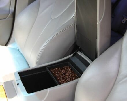 Чорний Тойота Камрі, об'ємом двигуна 3.5 л та пробігом 336 тис. км за 8300 $, фото 14 на Automoto.ua