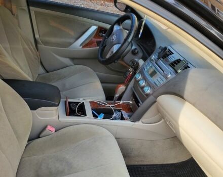 Чорний Тойота Камрі, об'ємом двигуна 2.4 л та пробігом 270 тис. км за 7200 $, фото 5 на Automoto.ua