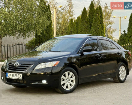 Черный Тойота Камри, объемом двигателя 3.46 л и пробегом 187 тыс. км за 11300 $, фото 5 на Automoto.ua